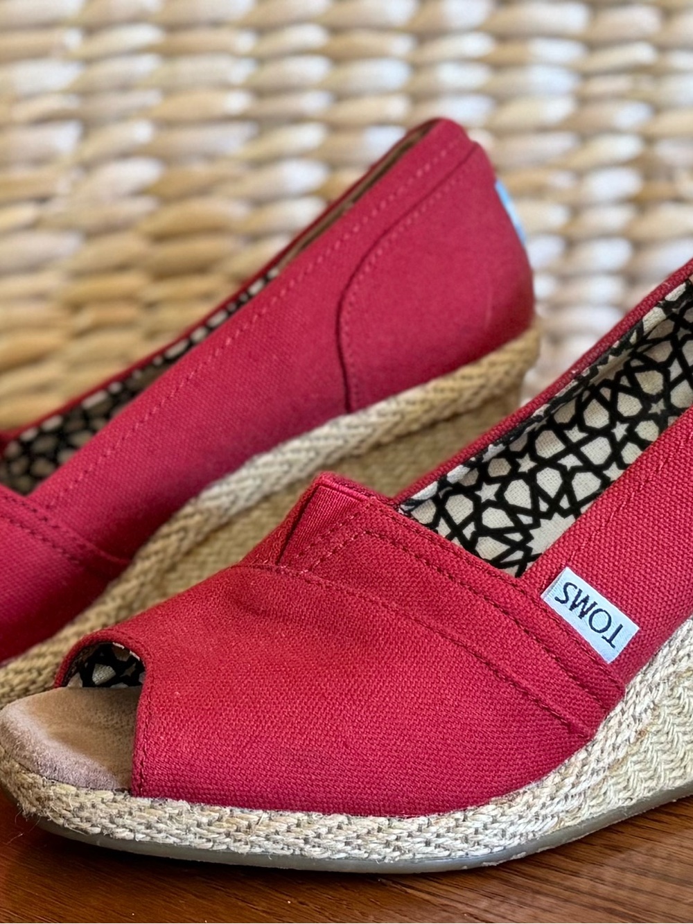 TOMS Red Women’s Espadrille Wedge Peep-Toe